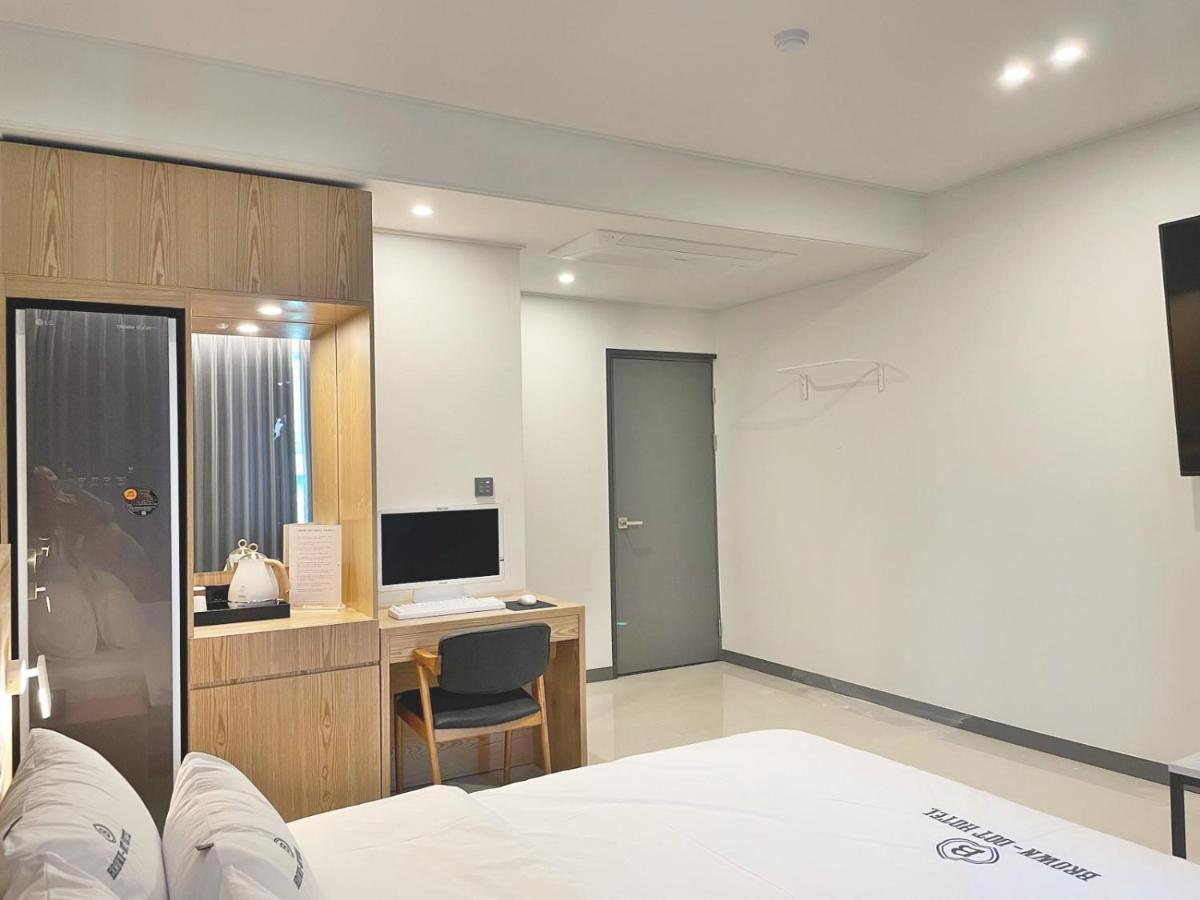 Brown Dot Hotel Gwangju Hanam Gwangju Metropolitan City Exterior foto